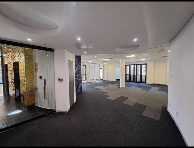 432M² OFFICE TO LET IN MELROSE ARCH